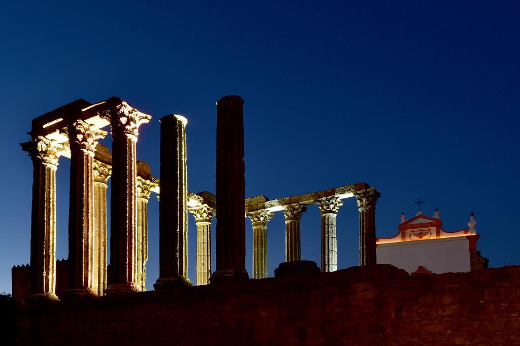 Pousada Convento De Évora Exteriör bild