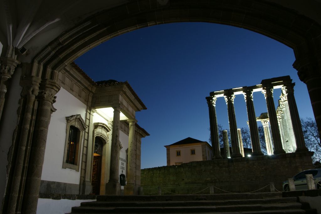 Pousada Convento De Évora Exteriör bild